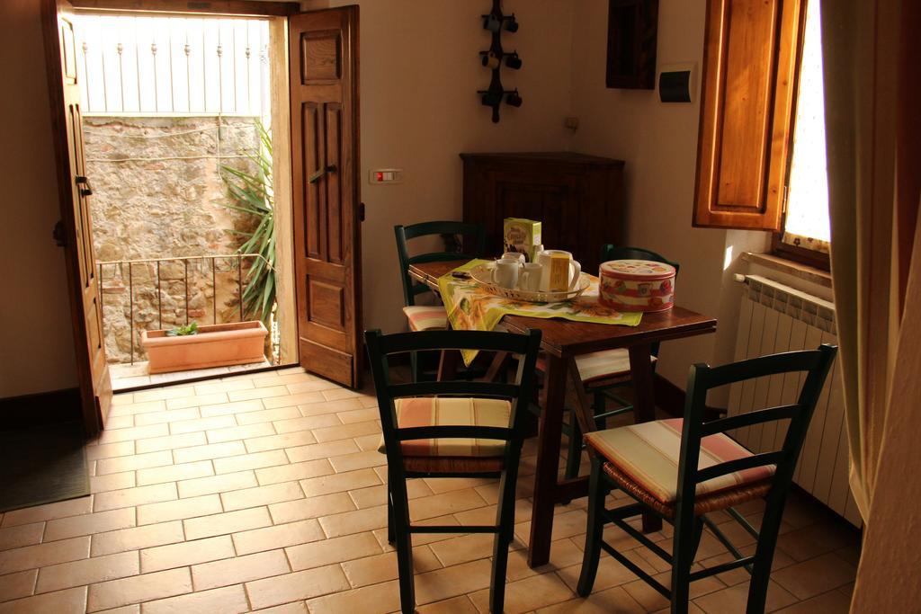 Delizioso Trilocale In Centro Daire Montemerano Oda fotoğraf